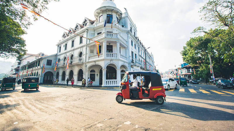 Intrepid-Travel-sri-lanka_kandy_building_tuk-tuk